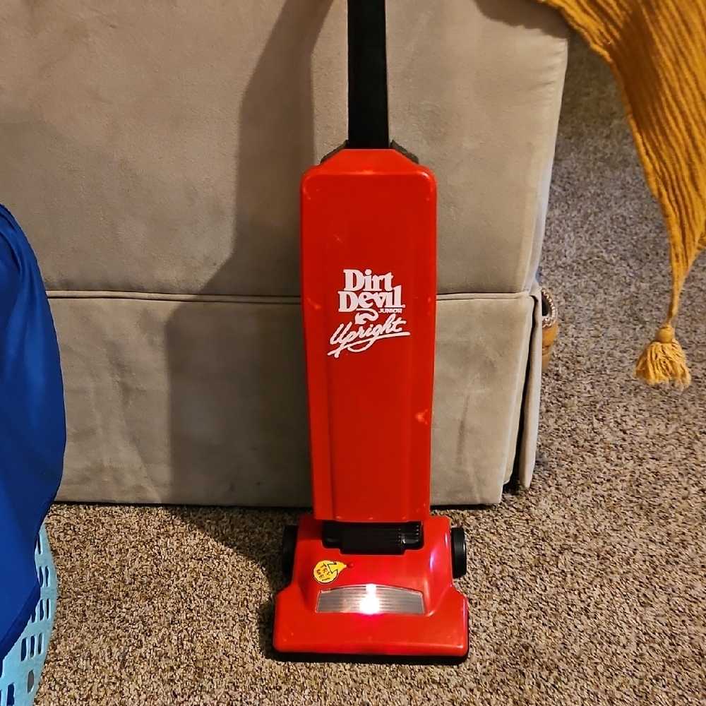 Childs Toy Dirt Devil Upright Vacuum Cleaner - Red
